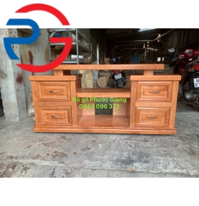 TỦ TIVI 04