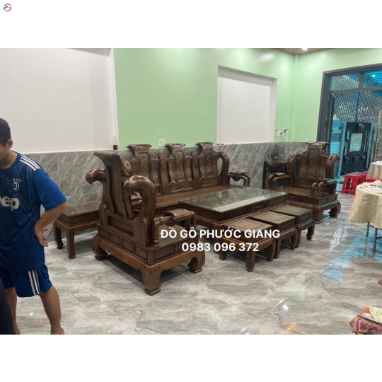 SALON GỖ MUN CỘT 14  