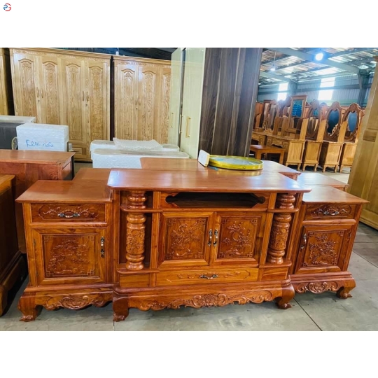 TỦ TIVI 12